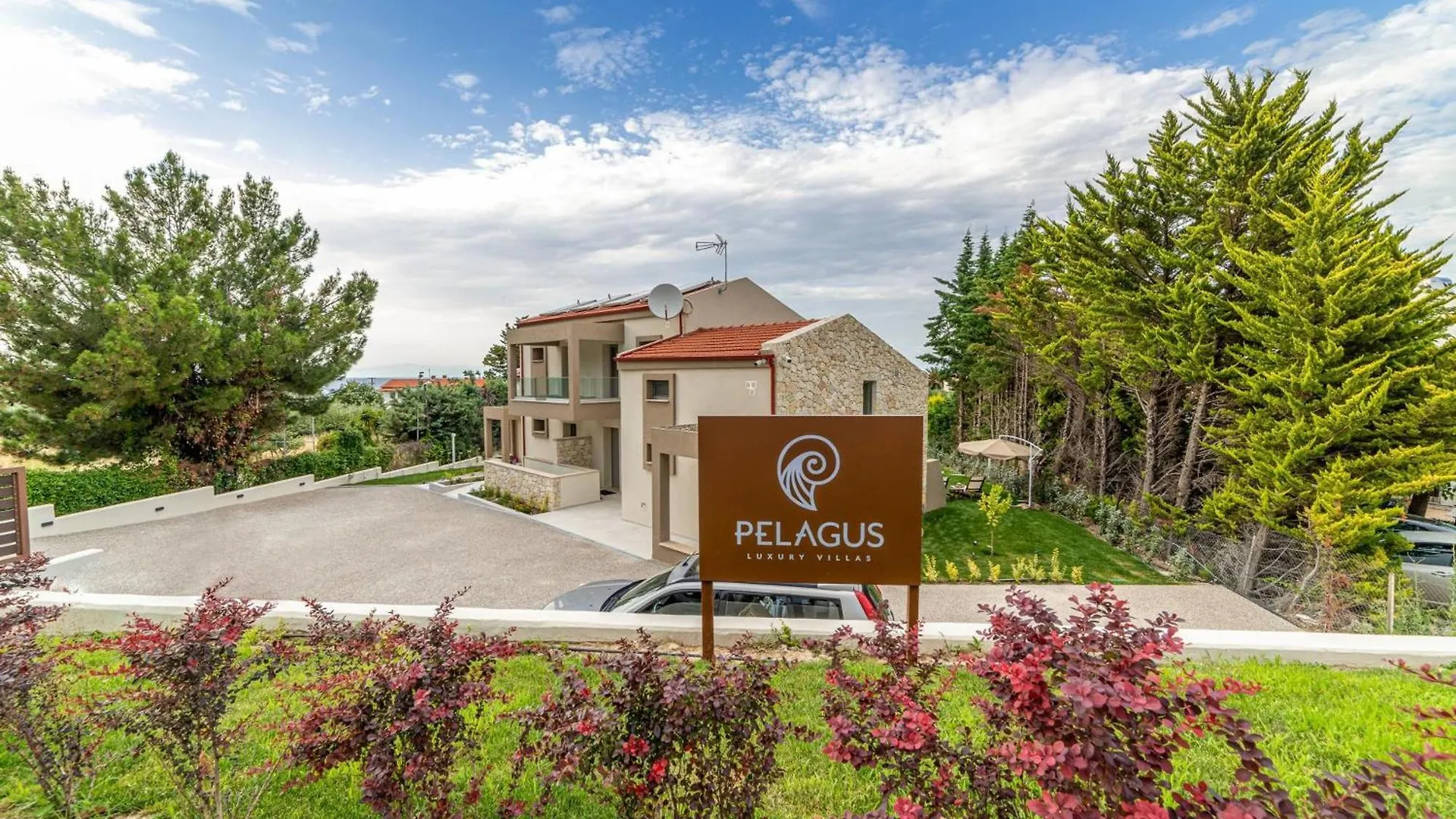 Pelagus Luxury Villas Polychrono