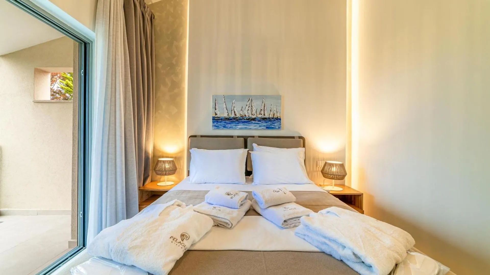 Pelagus Luxury Villas Polychrono